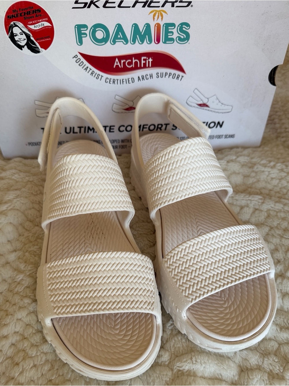 Skechers Foamies Arch Fit Cream White Women's Slide Sandals